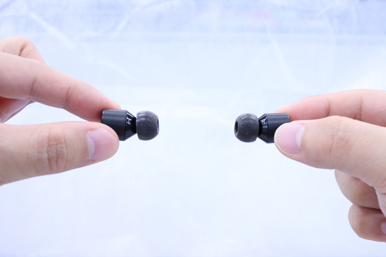 earinイヤホンの拡大画像