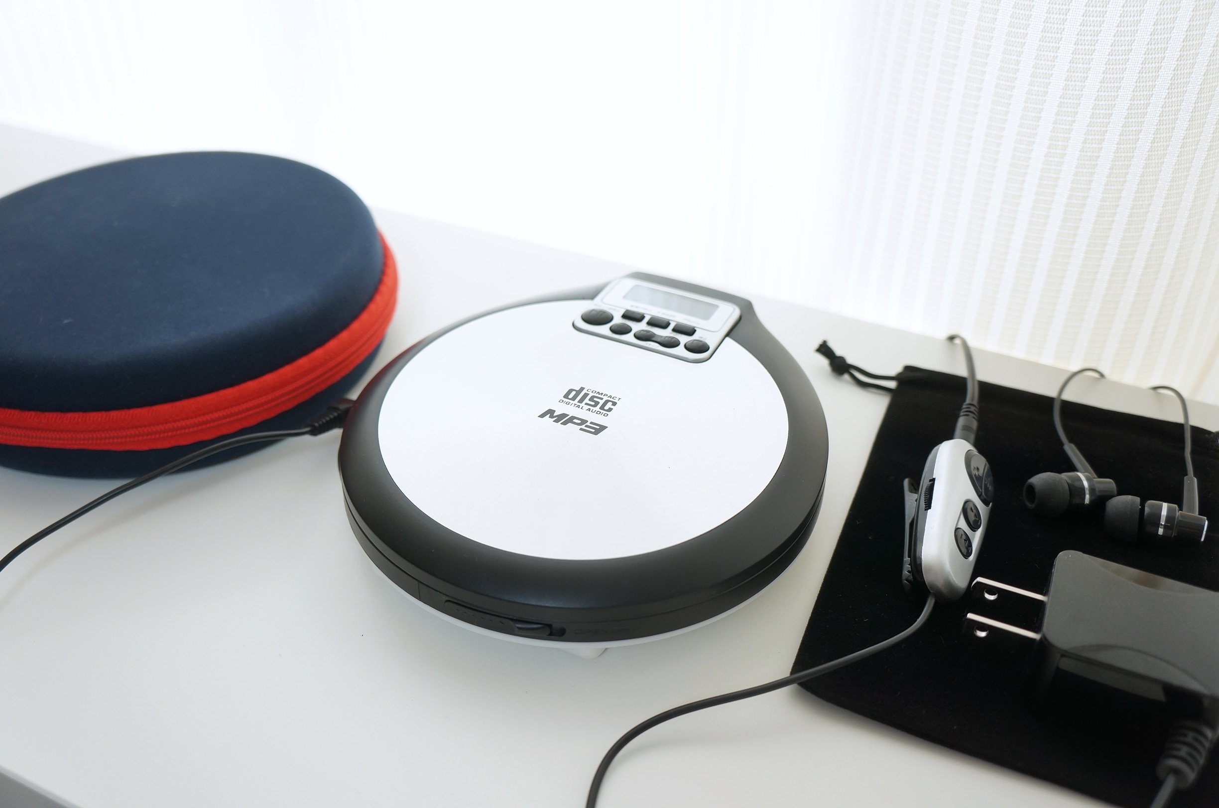 大和無線電器 ポータブルCDプレーヤー KuaL