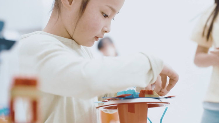 工夫する力を引き出す。コミュニティ「toio LAB」